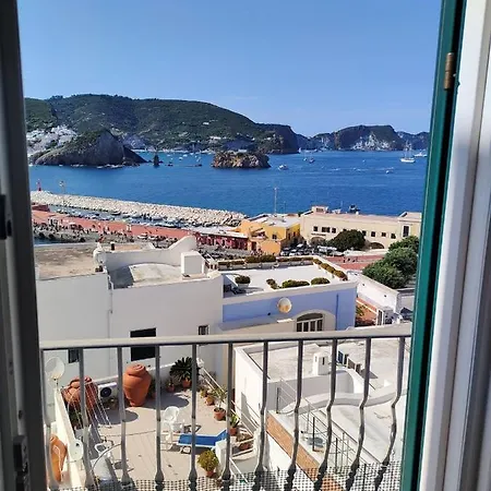 Visitponza - Olimpo Apartment
